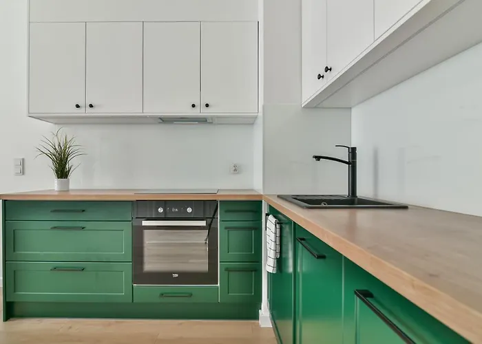 Ltc - Abrahama Srodmiescie